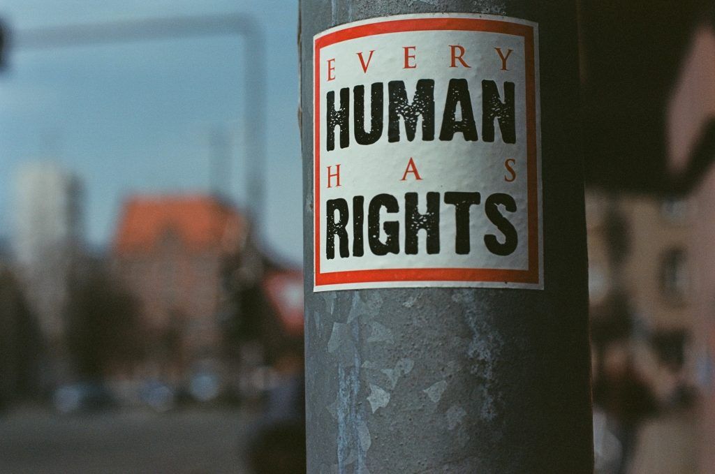 cartel derechos humanos