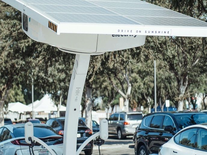 Panel solar y coches