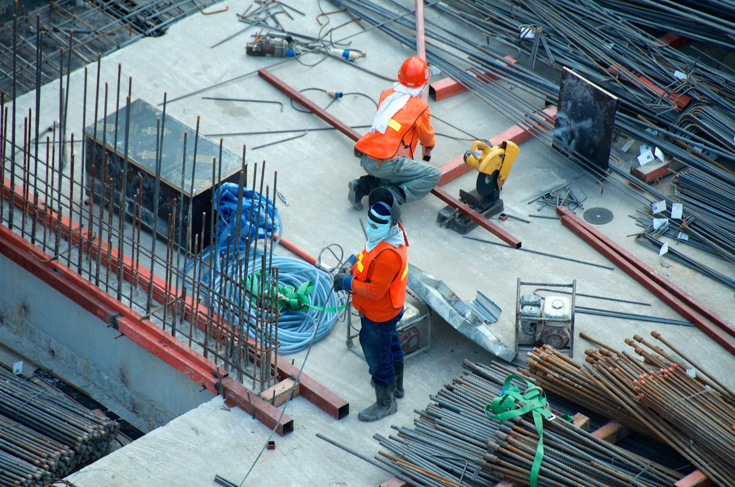 obreros trabajando